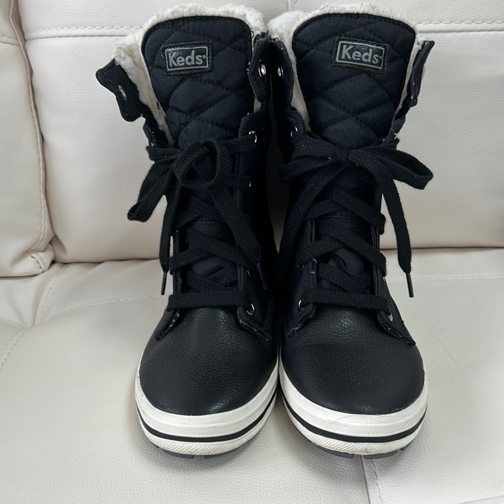 Keds droplet leather lace up boot size 8.5